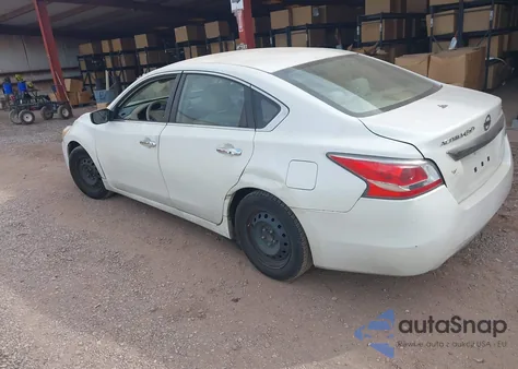 2014 Nissan Altima 2.5 S z USA, uszkodzony, nr VIN 1N4AL3AP2EC139616